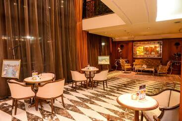 ホテル Mercure Sofia City