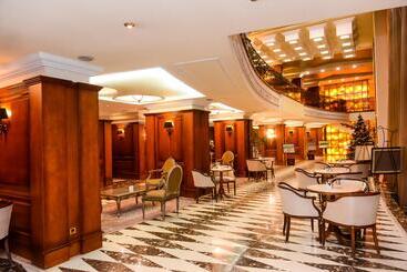 ホテル Mercure Sofia City