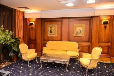ホテル Mercure Sofia City