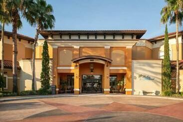 هتل Floridays Orlando Two & Three Bed Rooms Condo Resort