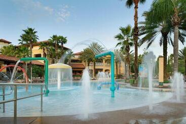 هتل Floridays Orlando Two & Three Bed Rooms Condo Resort