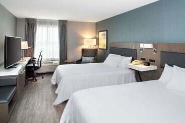 هتل Hilton Garden Inn Halifax Airport