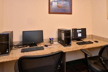 هتل Holiday Inn Express Berkeley, An Ihg