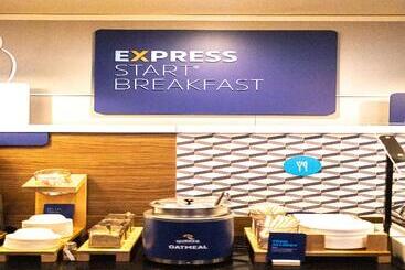 هتل Holiday Inn Express Berkeley, An Ihg