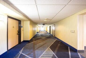 هتل Holiday Inn Express Berkeley, An Ihg