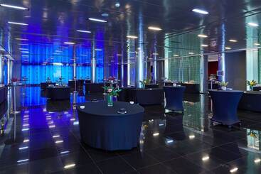 هتل Hyatt Regency Barcelona Tower