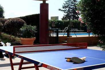 هتل Des Victoires   Restaurant