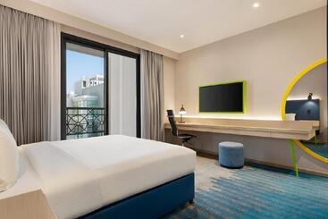 هتل La Quinta By Wyndham Dubai Jumeirah