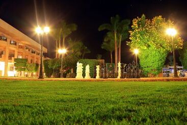 استراحتگاه Labranda Royal Makadi