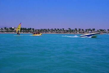 استراحتگاه Labranda Royal Makadi