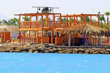 استراحتگاه Labranda Royal Makadi