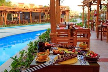 استراحتگاه Labranda Royal Makadi