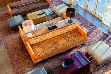 هتل Palau De Bellavista Girona By Urh