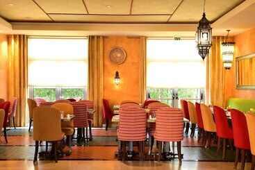 هتل Pestana Sintra Golf Resort & Spa