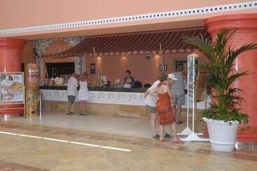 Hotell Playazimbali