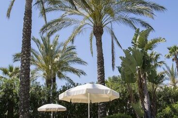 Hotell Playazimbali