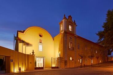هتل Pousada Convento De Tavira