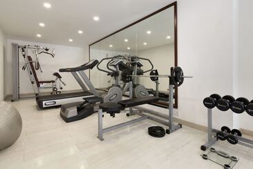 Hotel Regenta Place Bangalore, Cunningham Road