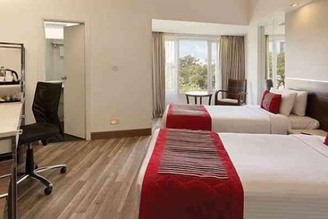Hotel Regenta Place Bangalore, Cunningham Road