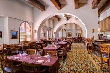 Отель Rosen Shingle Creek