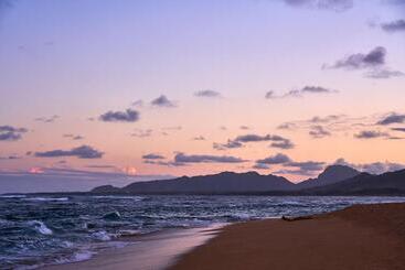 هتل Sheraton Kauai Coconut Beach Resort