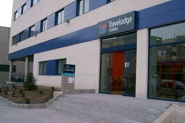 هتل Travelodge Barcelona Fira