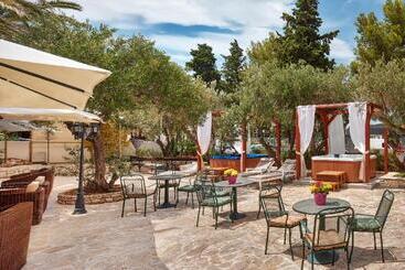 هتل Villa Adriatica   Adults Only