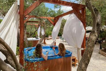 هتل Villa Adriatica   Adults Only