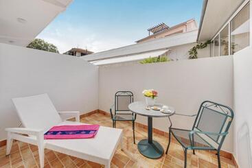 هتل Villa Adriatica   Adults Only