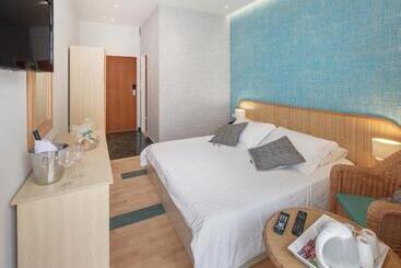 هتل Villa Adriatica   Adults Only
