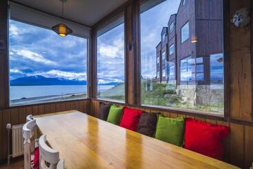 هتل Weskar Lodge