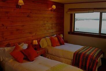 هتل Weskar Lodge