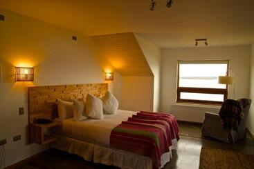 هتل Weskar Lodge