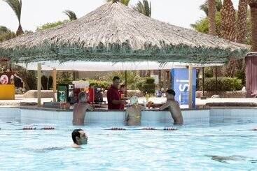 هتل Zya Regina Resort And Aqua Park Hurghada