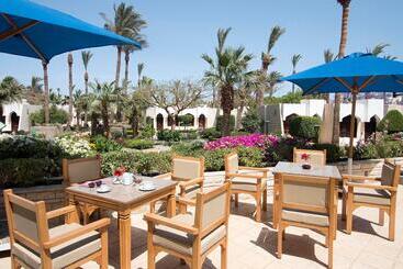 هتل Zya Regina Resort And Aqua Park Hurghada