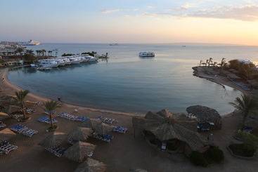 هتل Zya Regina Resort And Aqua Park Hurghada