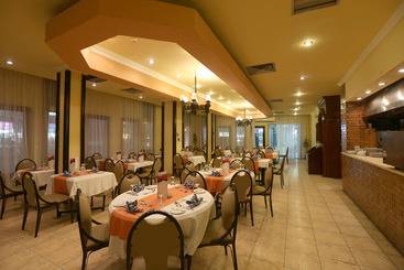 هتل Zya Regina Resort And Aqua Park Hurghada