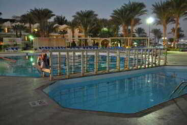 هتل Zya Regina Resort And Aqua Park Hurghada