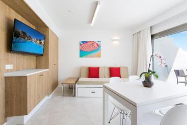 Ca’s Saboners Aparthotel