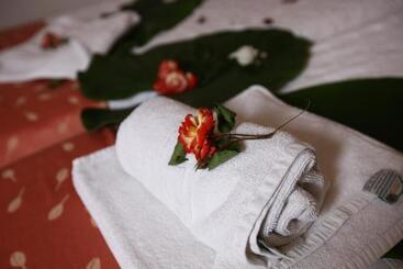 Aparthotel Ormos Atalia Village