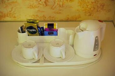 هتل Best Western Crystal Palace