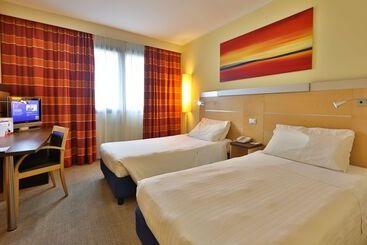 هتل Best Western  Palace Inn