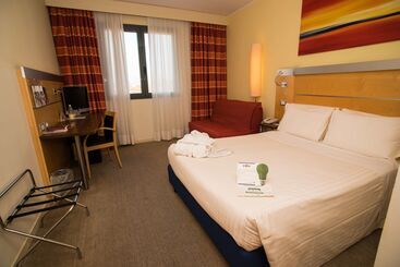 هتل Best Western  Palace Inn