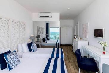 هتل Blue Dreams Resort Bodrum Ultra All Inclusive