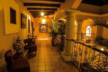 هتل Casa Divina Oaxaca