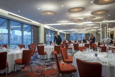 Clayton Hotel Cork City