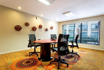 هتل Courtyard Toluca Airport
