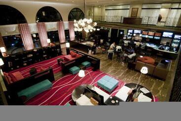 هتل Courtyard Toluca Airport