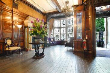هتل Grand Royale Hyde Park