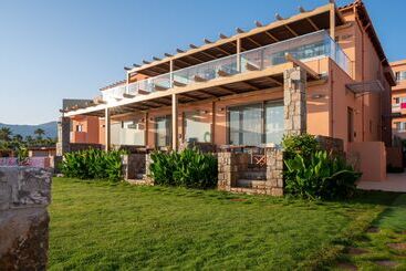 هتل High Beach Resort